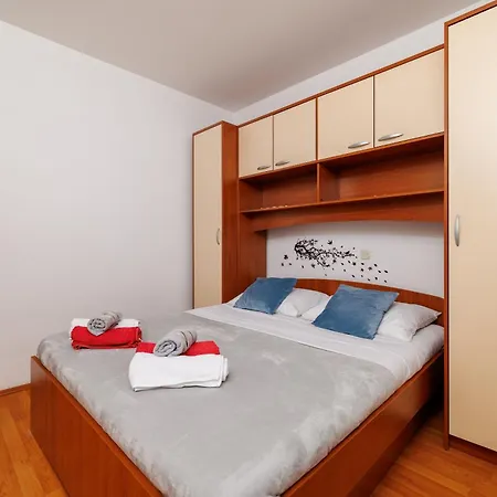 Apartament Klara Lopar