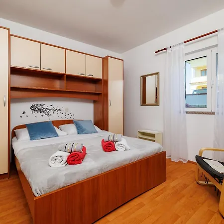 Klara Apartamento